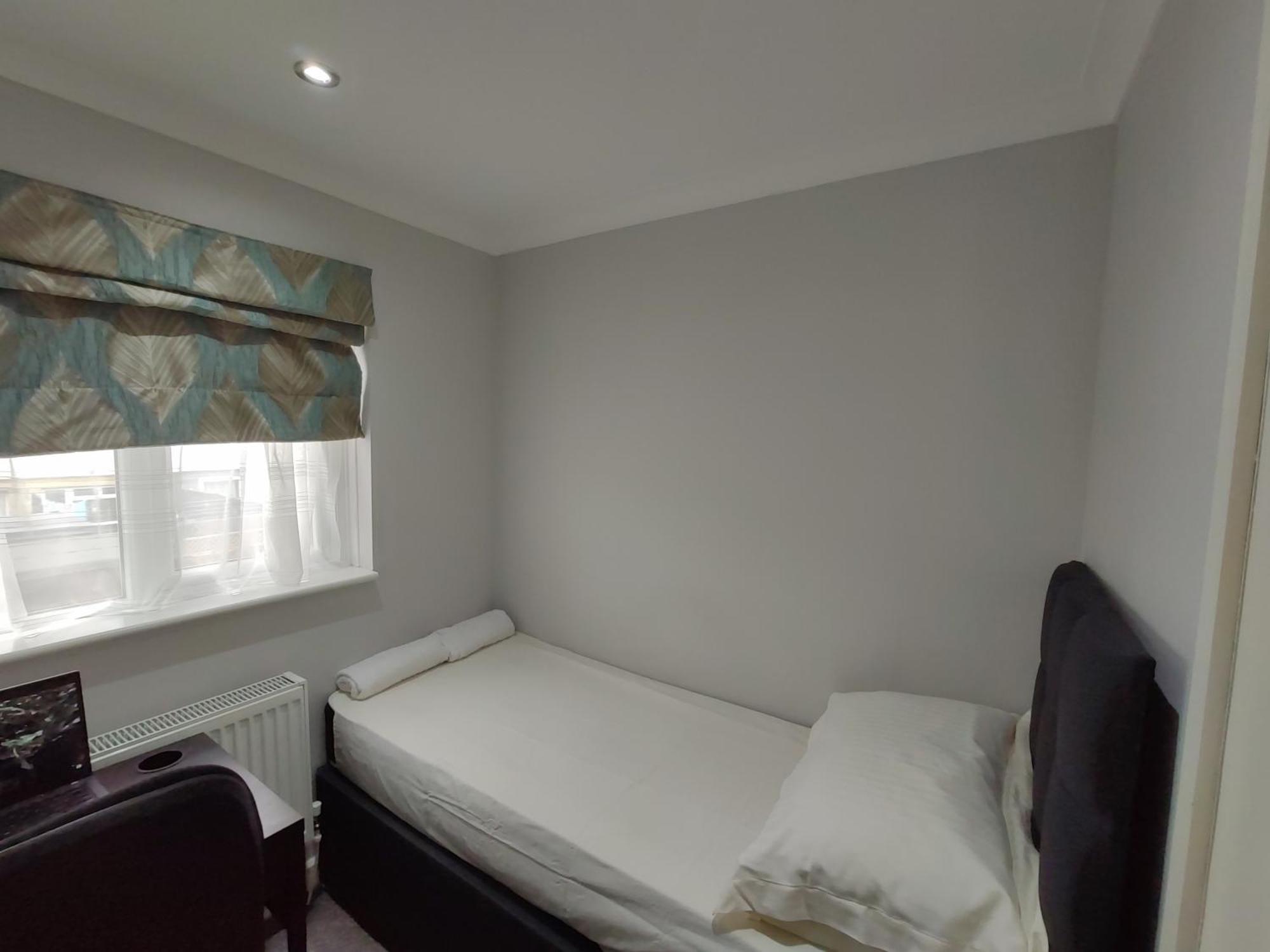 Elegant 3-Bedroom Home, Sleeps Up To 5 Guest. South Ockendon Exterior foto